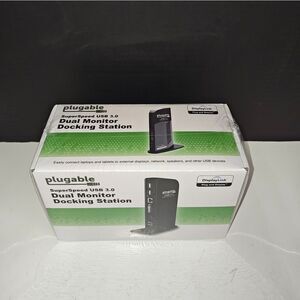 Plugable Black Dual Monitor Docking Station 3.0 Super speed USB New In Box